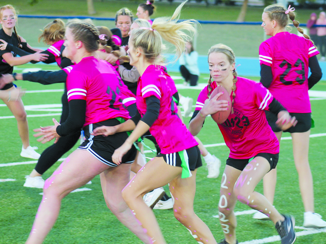 Powderpuff-Football - Pope County Tribune